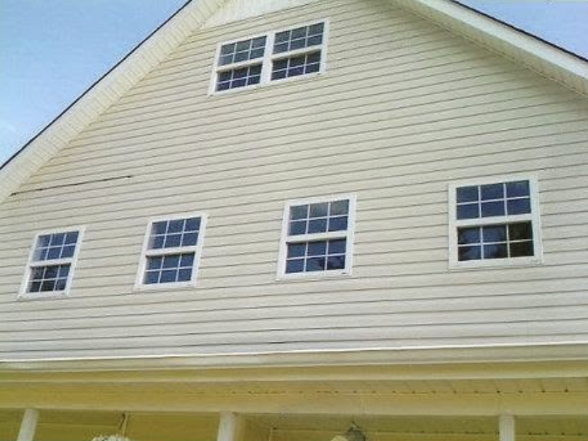 Brick patio and steps before pressure washing